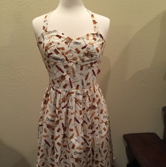 Modcloth Fervour In Vino Veritas XL - Picture 1 of 1